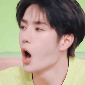 王一博笑的表情包