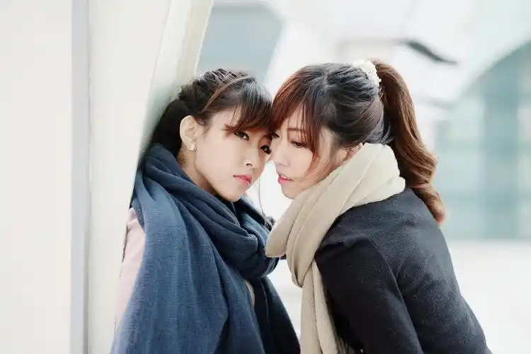 邻家女孩双生姐妹花甜美写真 第三辑[18/18]_美女组合_美桌网