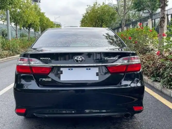 丰田 凯美瑞  2016款 2.0e 十周年纪念精英版图片