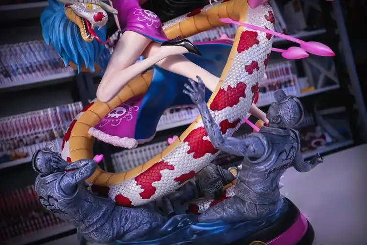 艾米魔方女帝海贼王vip定制gk手办模型雕像同款手办汉库克