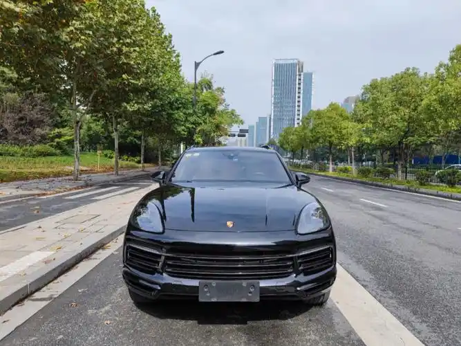 18款保时捷卡宴原版原漆一手车
