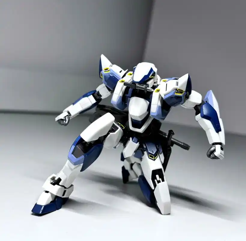 模型欣赏:全金属狂潮 arx-7强弩,该机是秘银首架拥有搭载λ-driver并