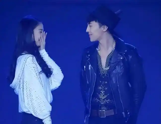 权志龙个人专辑 权志龙无题专辑u盘-佳迪双