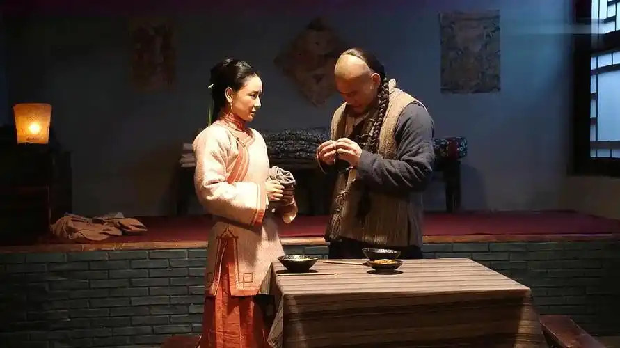 天下粮田:大扇子要谷山发誓按时泡药,天天还要嚼松针