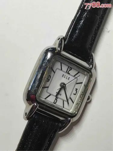 法国品牌elle石英女表表盘20mm厚6.8mm日本售价900人民币日本机芯特价