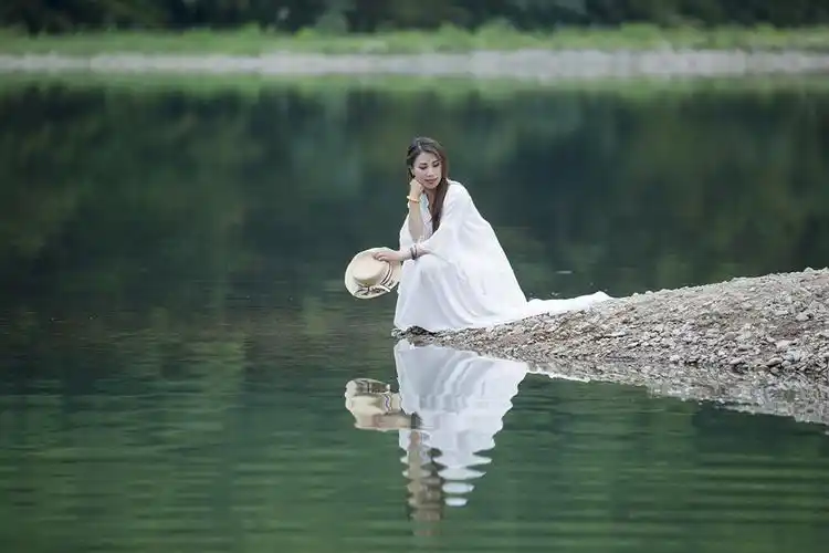 楠溪江风景区拍美女