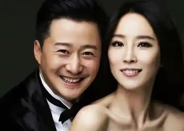 事实证明,"被劝离婚"的吴京和谢楠,揭露了明星夫妻的残酷真相