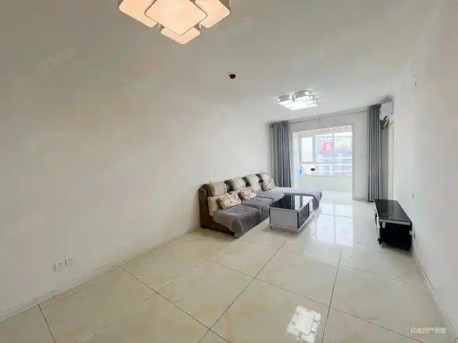 太原房产网>太原二手房>杏花岭二手房>大东关二手房>半山中庭>1000