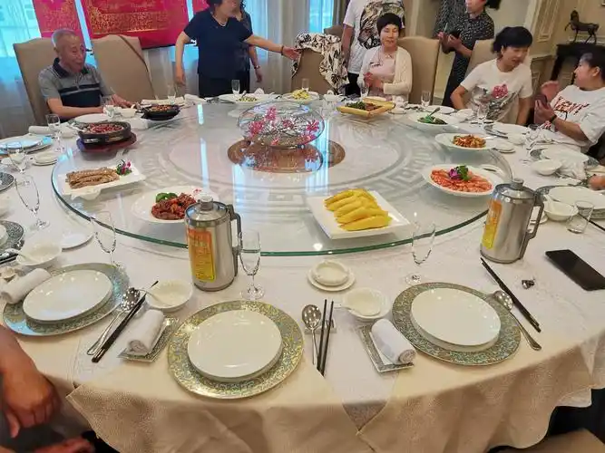 2019年5月29日在营口国际酒店为老人家过八十寿生日宴