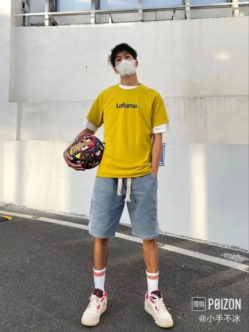 183体育生教你如何搭配出阳光feel