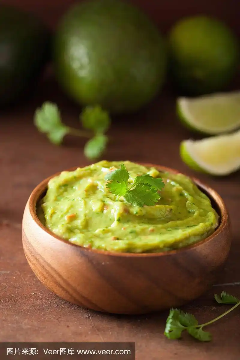 墨西哥鳄梨酱和配料