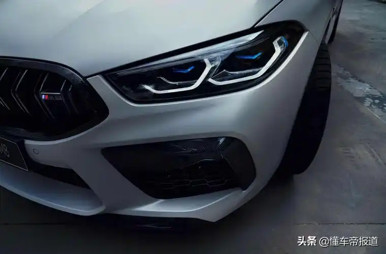 新款宝马m8官图发布,新车200万级别性能轿跑!3.