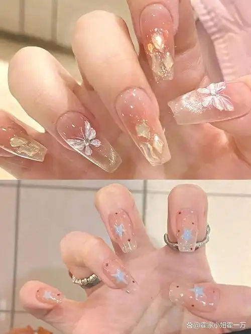非常适合夏天的美甲款式——冰透美甲