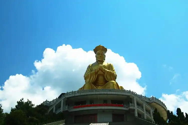 从柯城与武平定光古佛信仰的比较说开去