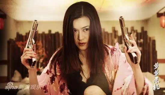 资料图片步步杀机主角甄锡饰演罗珊珊