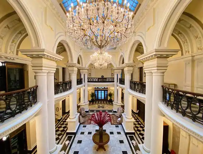 十里洋场一朝梦—上海外滩华尔道夫酒店