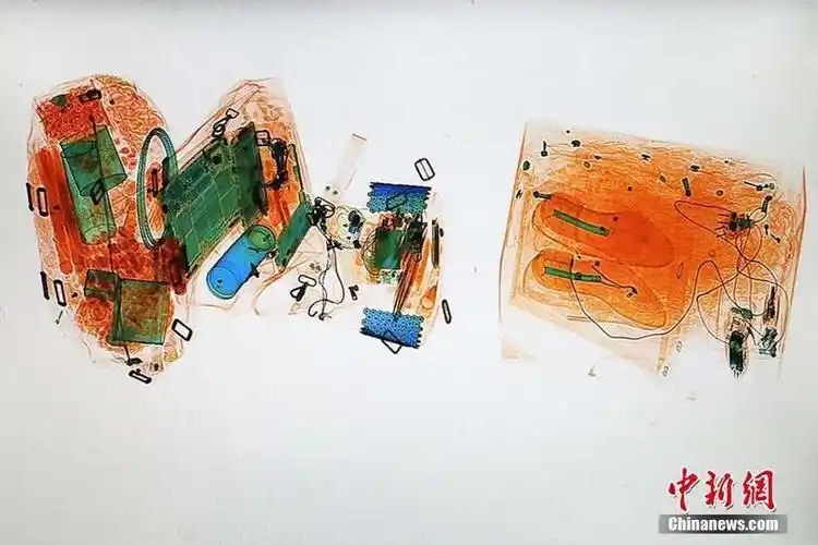 [图刊]"x光机"里的春运