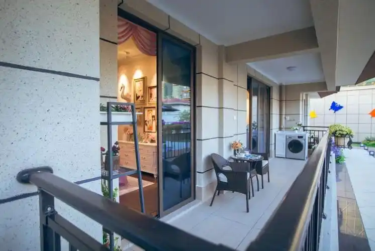 奢阔双阳台一方貌美如花一方实用顾家