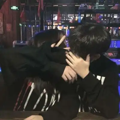 00后可爱搞怪情头一对头像你做怪我来爱