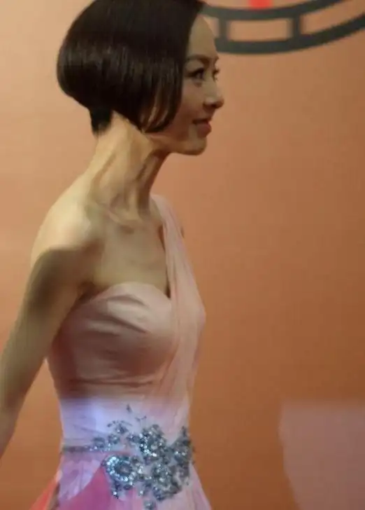 讨论:你觉得鲁豫为什么这么瘦?你觉得她有60斤