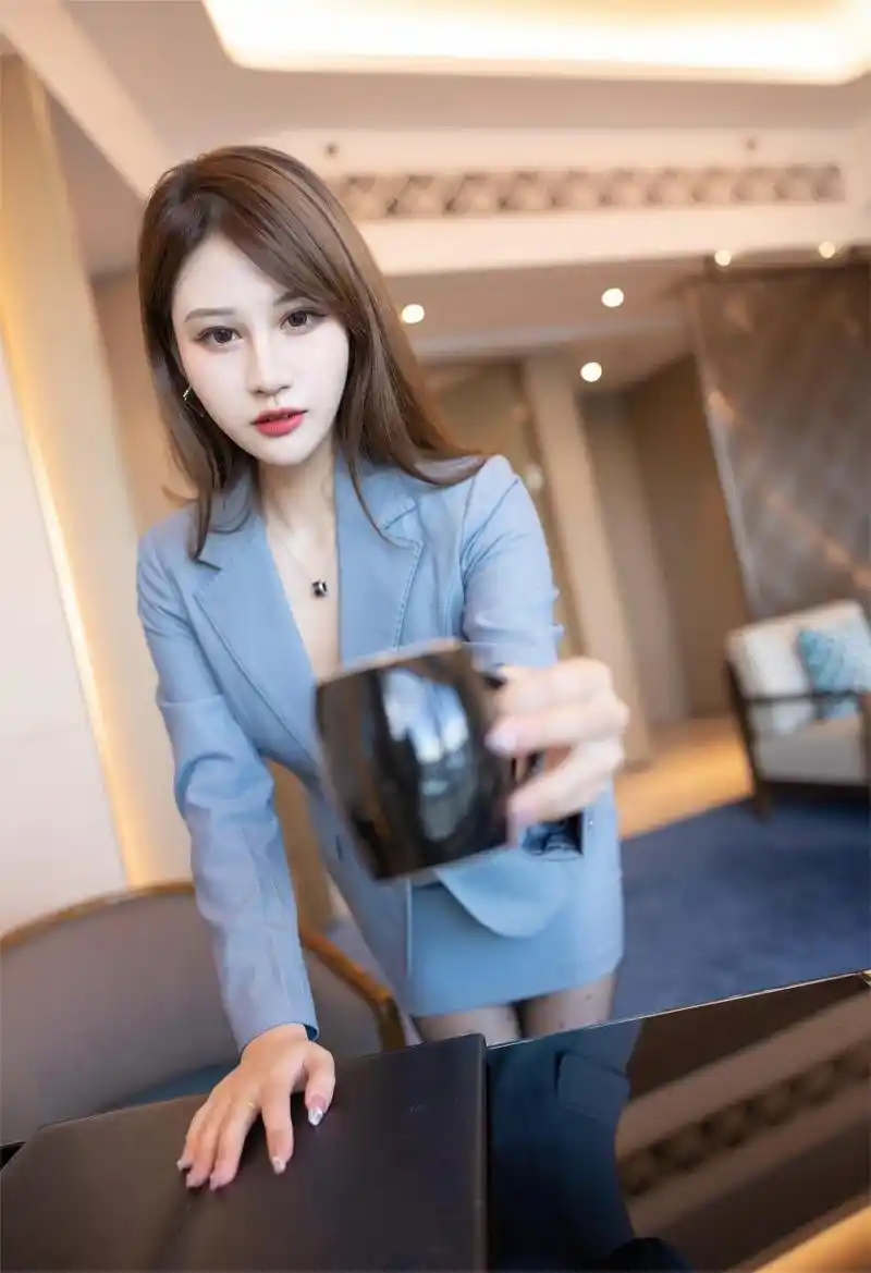 秀人女神#   张欣欣性感ol写真  #宅男女神壁纸#   宇宙山河浪漫