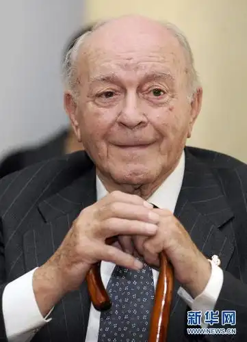 皇马传奇斯蒂法诺因病去世(组图)