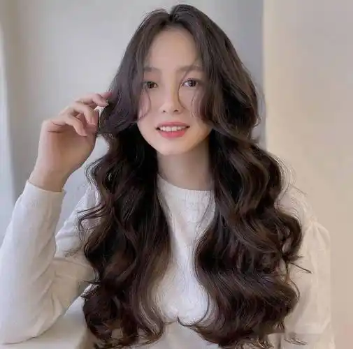 烫发就选法式水波纹,_发型_头发_卷发