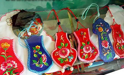 农广天地锡伯族刺绣传统手工技艺