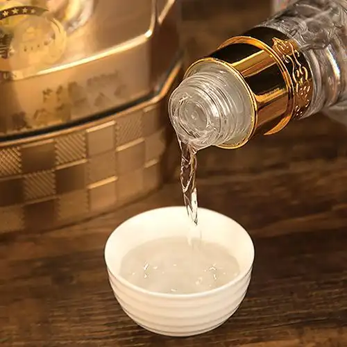 白酒西凤酒52度凤牌窖藏尊品礼盒浓香香型商务白酒