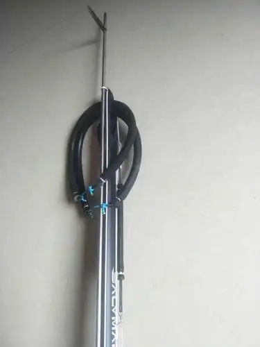 自动鱼枪射鱼器潜水装备射鱼箭水下套装捕鱼带线75cm弹道全长12米