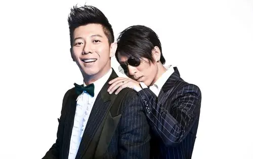 完美组合羽泉壁纸