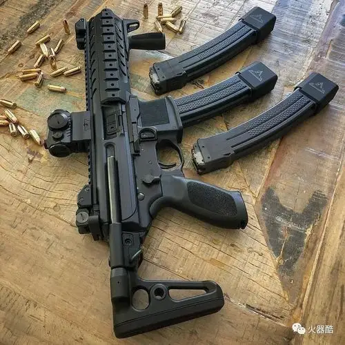 影视大神曾经用过9mm小钢炮西格绍尔公司mpx冲锋枪手枪图集