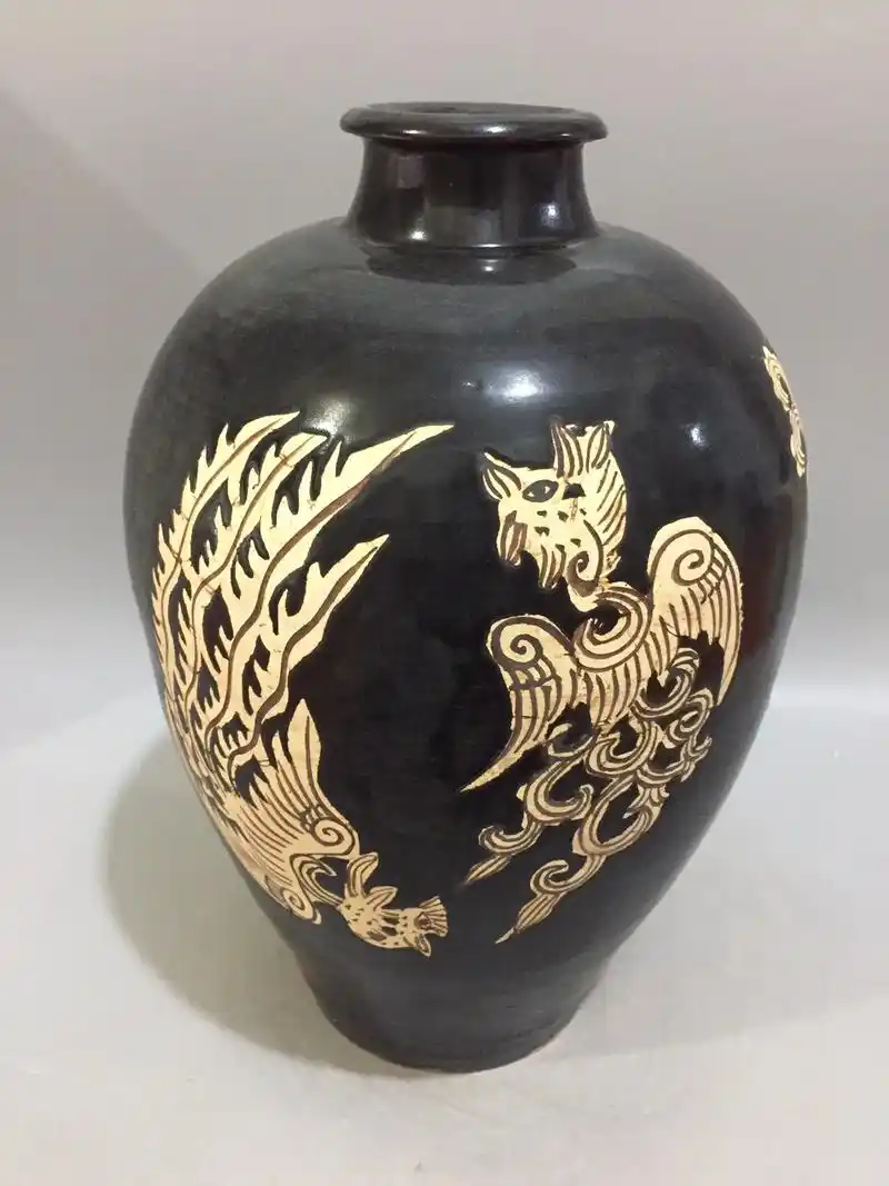 宋代吉州窑剪纸贴花凤纹梅瓶 - 抖音