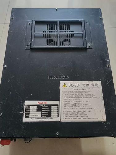 那智不二机器人控制器cfd六轴机器人控制器,成色如图,功能保