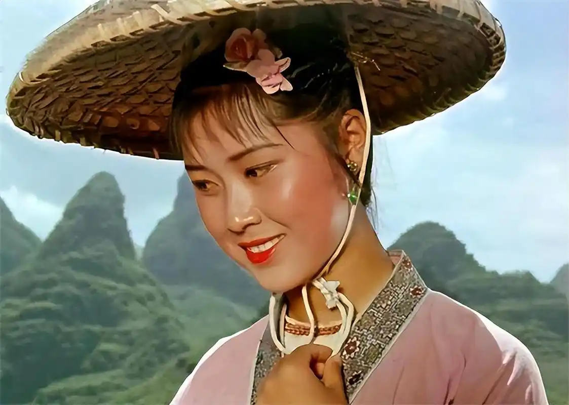 喜欢唱歌的汉族姑娘