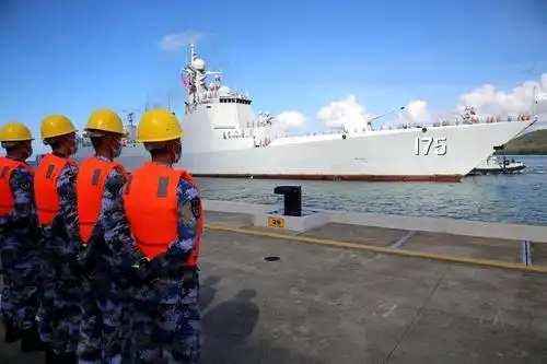 海军第34批护航编队完成任务返回三亚