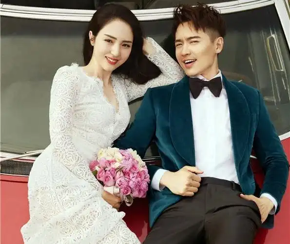 高云翔第三次求婚唐嫣被拒2个月后娶了她的闺蜜董璇