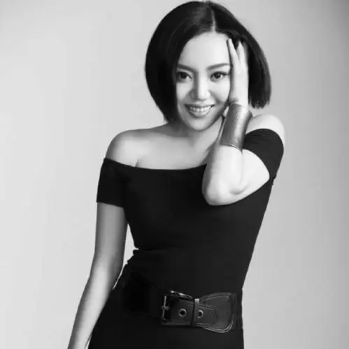 火遍网络的女子脱口秀《波波有理》11月10 日空降魔都上海!