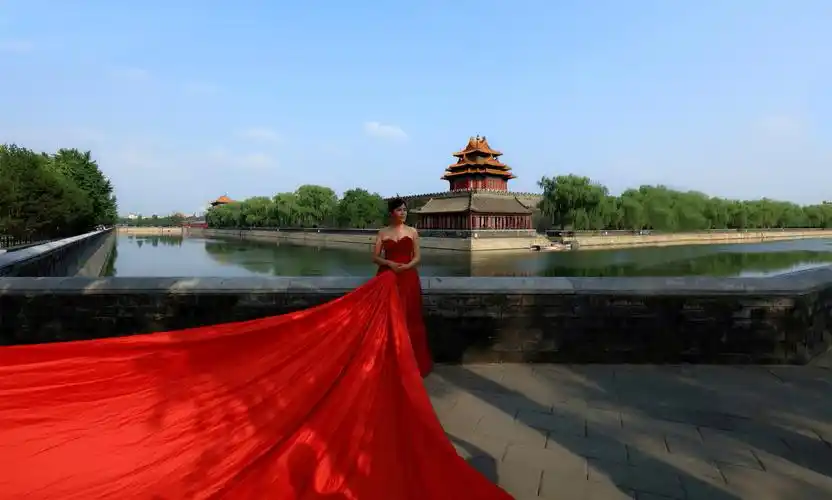 【套图】在角楼抓拍婚纱摄影(海外)-蜂鸟网