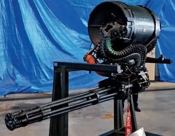 美制20毫米m61火神六管机炮,是美制军机的固定标配武装,照片里这门可