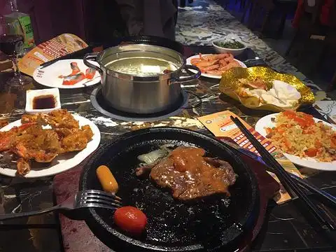 吉布鲁牛排海鲜自助