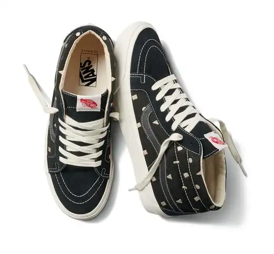 vans vault og sk8-mid lx 黑色几何刺绣中帮高端鞋款