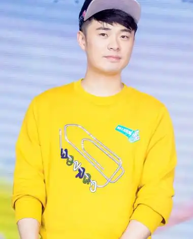 陈赫最舍不得删的六张照片图五是多少人的壁纸