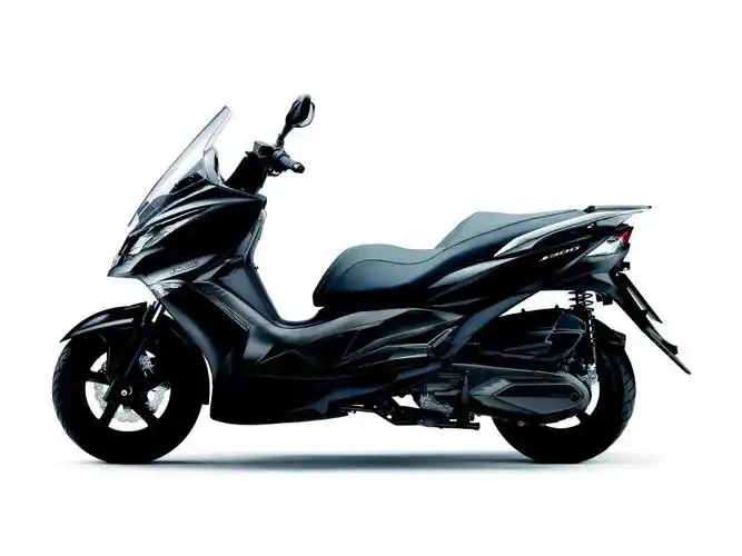 首页 宣传栏图片 川崎300踏板报价 川崎z300 价格一般40000元左右