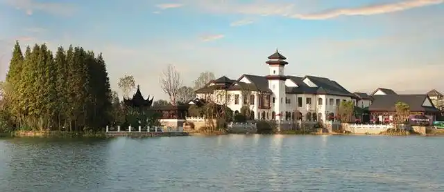 盐湖区重点项目运城南山小镇正式动工