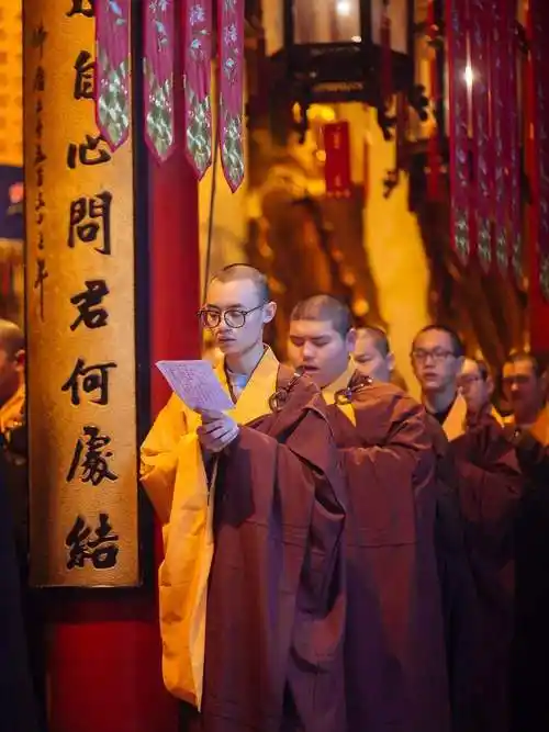 晚课诵经有什么好处