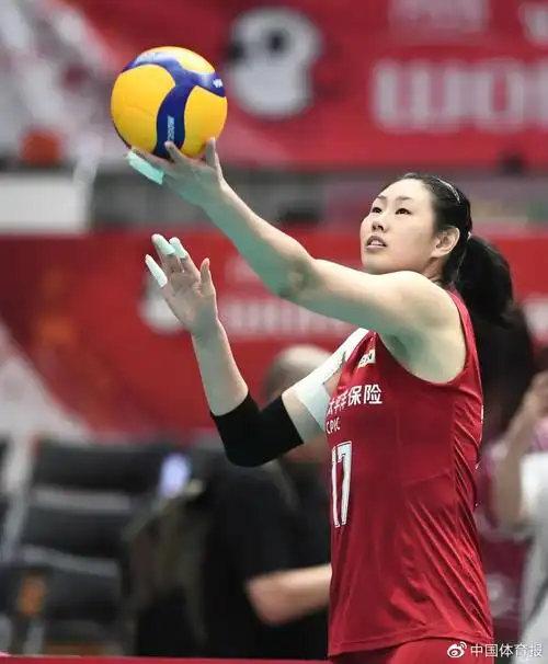 全力以赴站好最后一班岗 颜妮继续为中国女排贡献力量