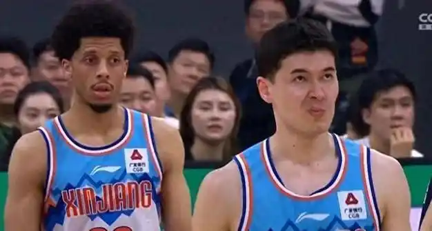 cba爆冷新疆男篮不敌广州陈盈骏21分祝铭震207沙拉木218