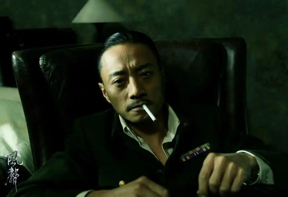 组图:再不看可能就没了!华语片中的经典吸烟戏_高清图集_新浪网