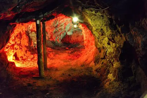 矿山圣地,宝石之乡——可可托海阿伊果孜矿洞